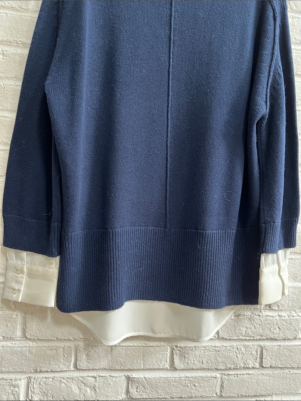 BROCHU WALKER Blue V-Neck Long sleeve Sweater Layered Look Sewn in White Shirt - Picture 13 of 16